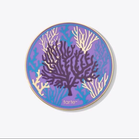 New Tarte limited-edition Rainforest of the Sea™ eyeshadow palette vol. II - Picture 4 of 5